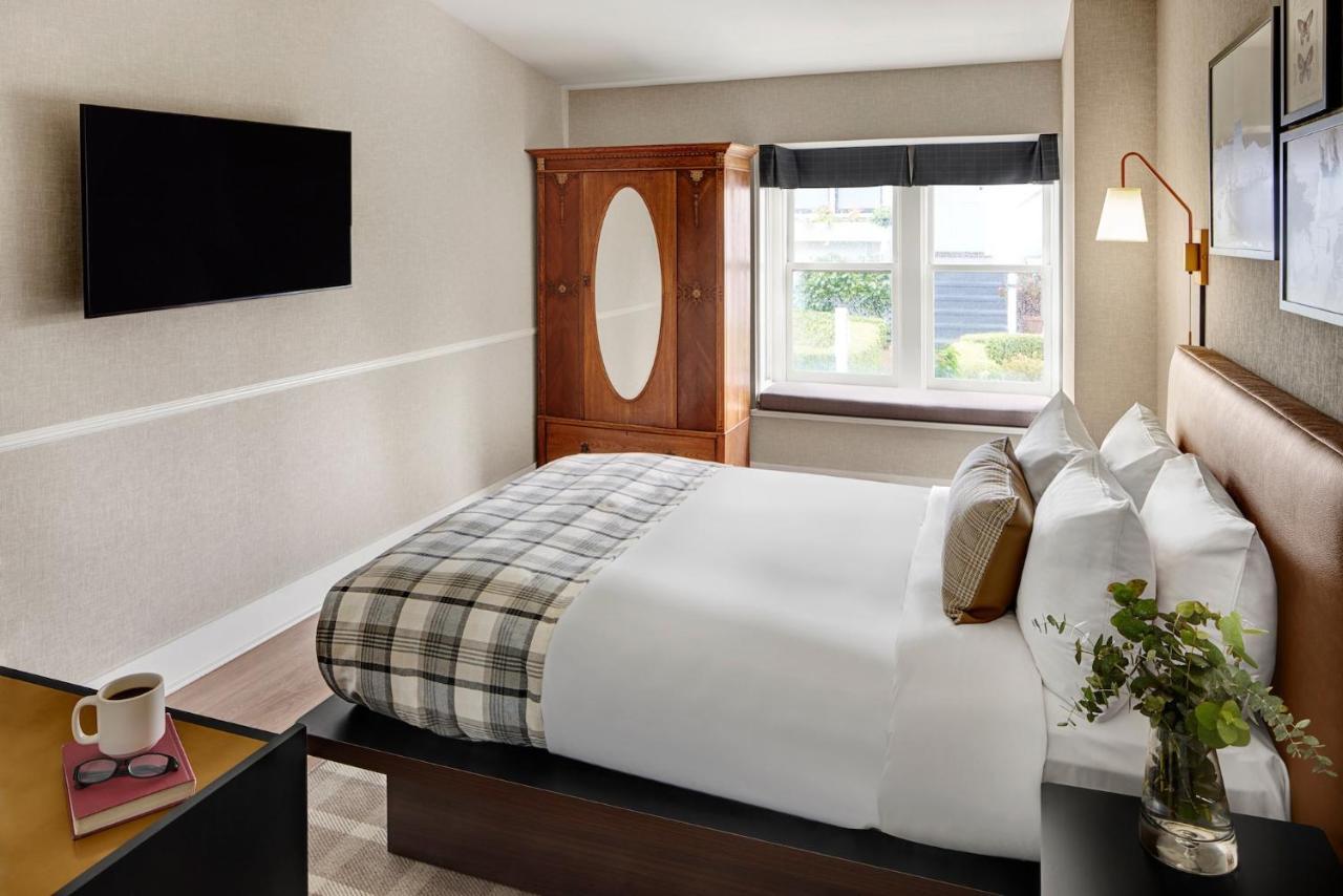 Gosby House Inn, A Four Sisters Inn 퍼시픽 그로브 외부 사진